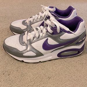 Like New Nike air max size 7